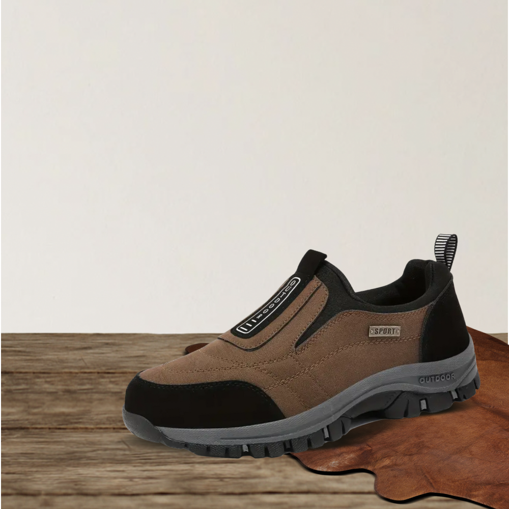 Brantell | Rutschfeste orthopädische Herren-Slipper für alle Jahreszeiten