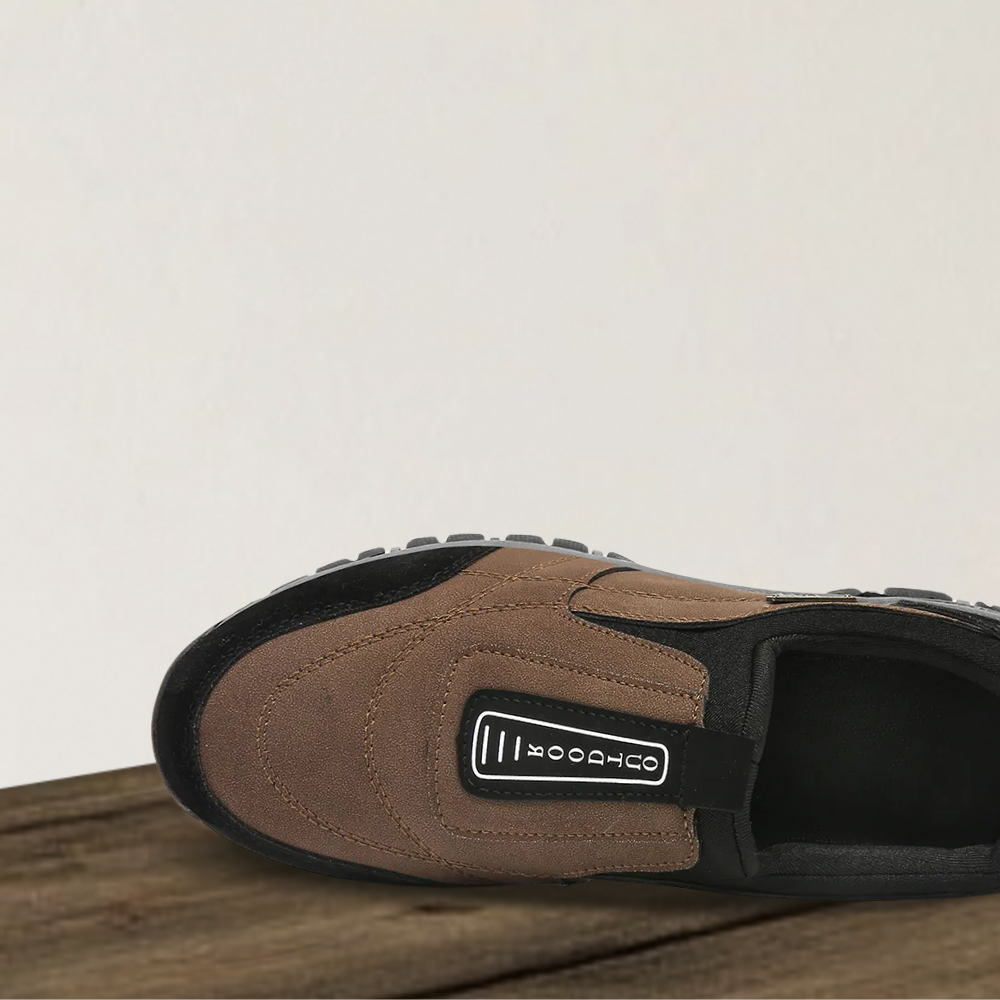 Brantell | Rutschfeste orthopädische Herren-Slipper für alle Jahreszeiten