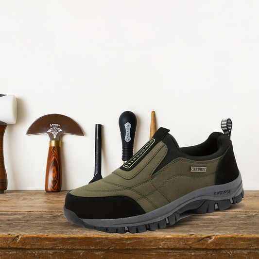 Brantell | Rutschfeste orthopädische Herren-Slipper für alle Jahreszeiten