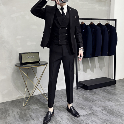 BRANTELL | 3-teiliges set für herren aus schlichtem business-blazer, weste und hose