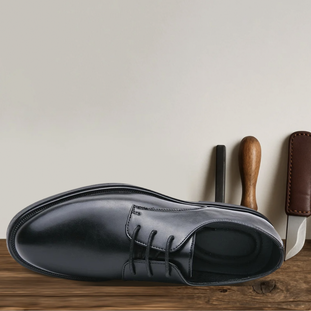 Brantell | Eleganter Herren Derby-Schnürschuh aus Glattlederoptik
