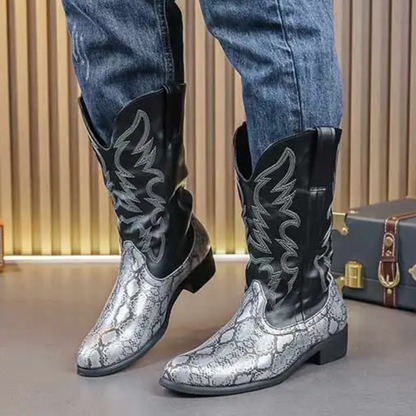 Brantell | Bestickte Westernstiefel im Schlangenleder-Stil